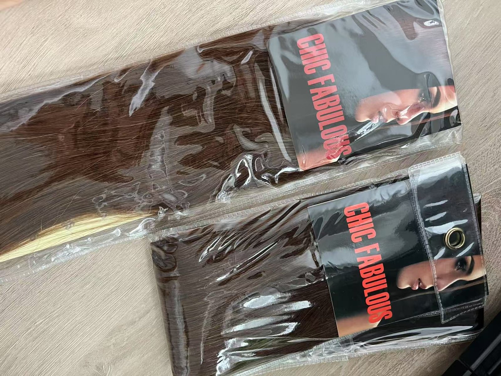 Extensions cheveux à froid Micro Ring Couleur #06 - 24 pouces - 50g – Image 5