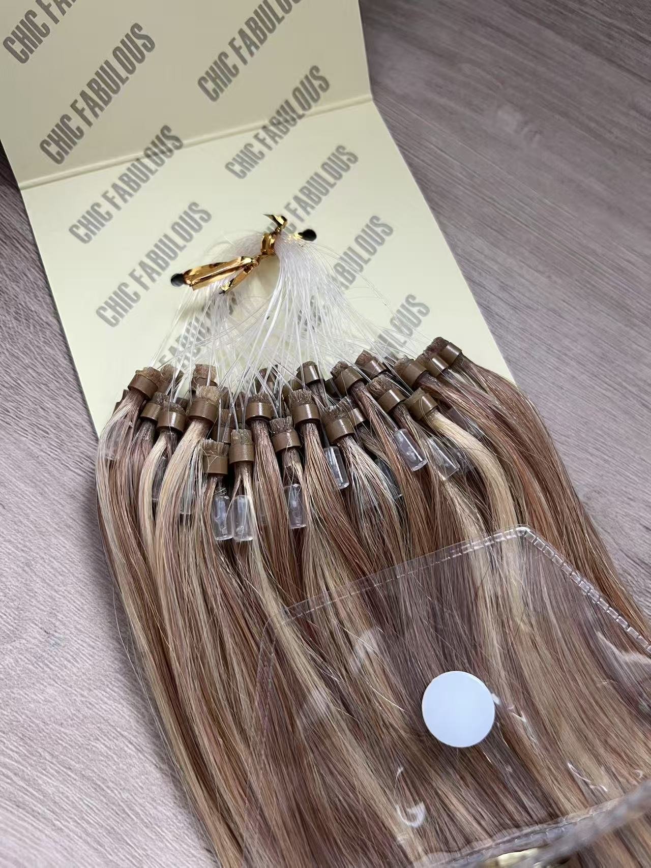 Extensions à froid Micro Ring Couleur#18/613 - 16 pouces - 50g